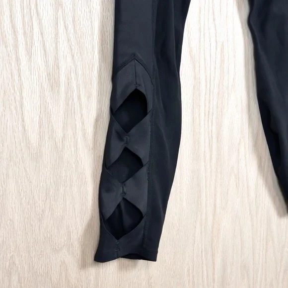 Athleta Cobra Tight Ankle Crop Leggings - Picture 6 of 12